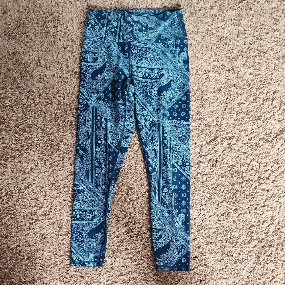 Fabletics Blue Patterned Leggings